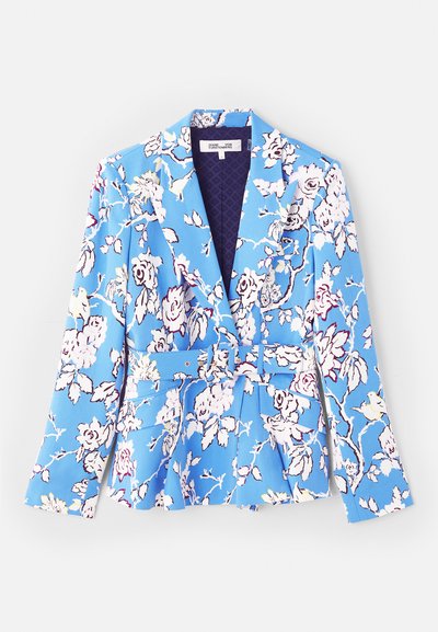 Blazer med blomsterdesign i blå, med bælte i taljen, klapkrave, lange ærmer og foret inderside med quiltet struktur.