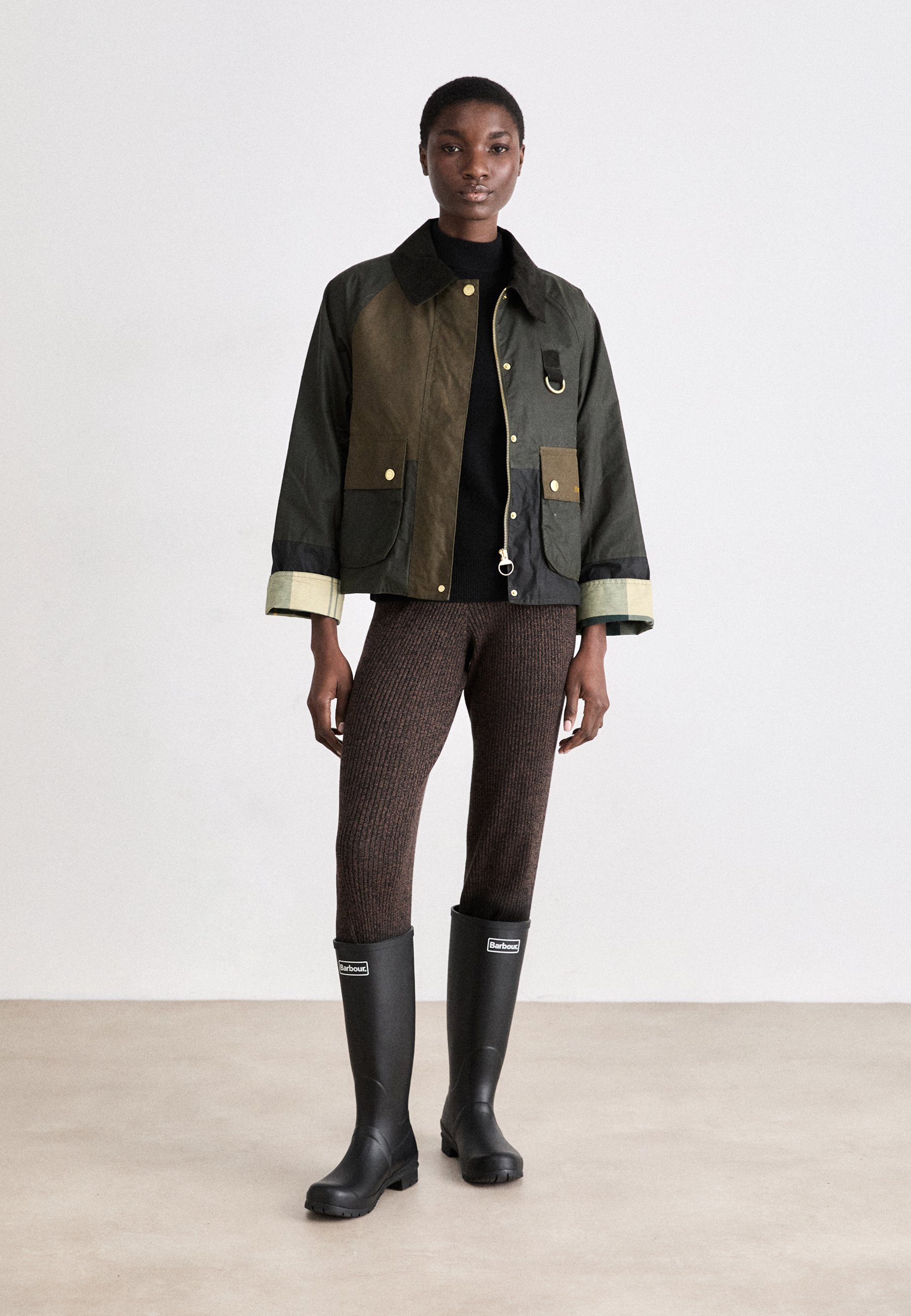 ジャケット・アウター BARBOUR ABBEY WAX JACKET ジャケット・アウター BARBOUR ABBEY WAX JACKET BARBOUR ABBEY WAX JACKET