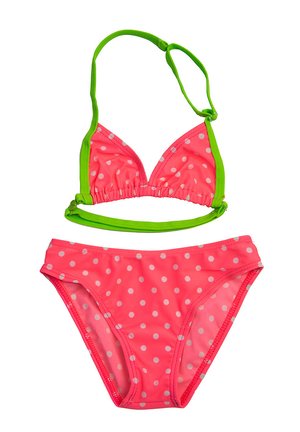 Różowy bikini w kropki z trójkątnym stanikiem i dopasowanymi majtkami; ma zielone ramiączka i elastyczny materiał.