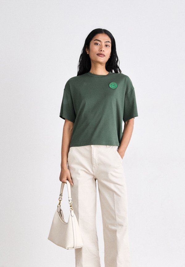 Basic T-shirt - squadron