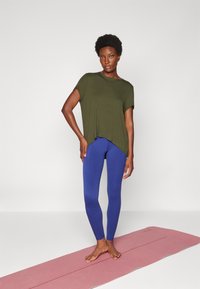 Athleta SALUTATION STASH - Leggings - schooner blue