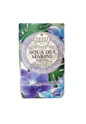 LOVE   CARE AQUA DEA MARINE - Seife - weiß