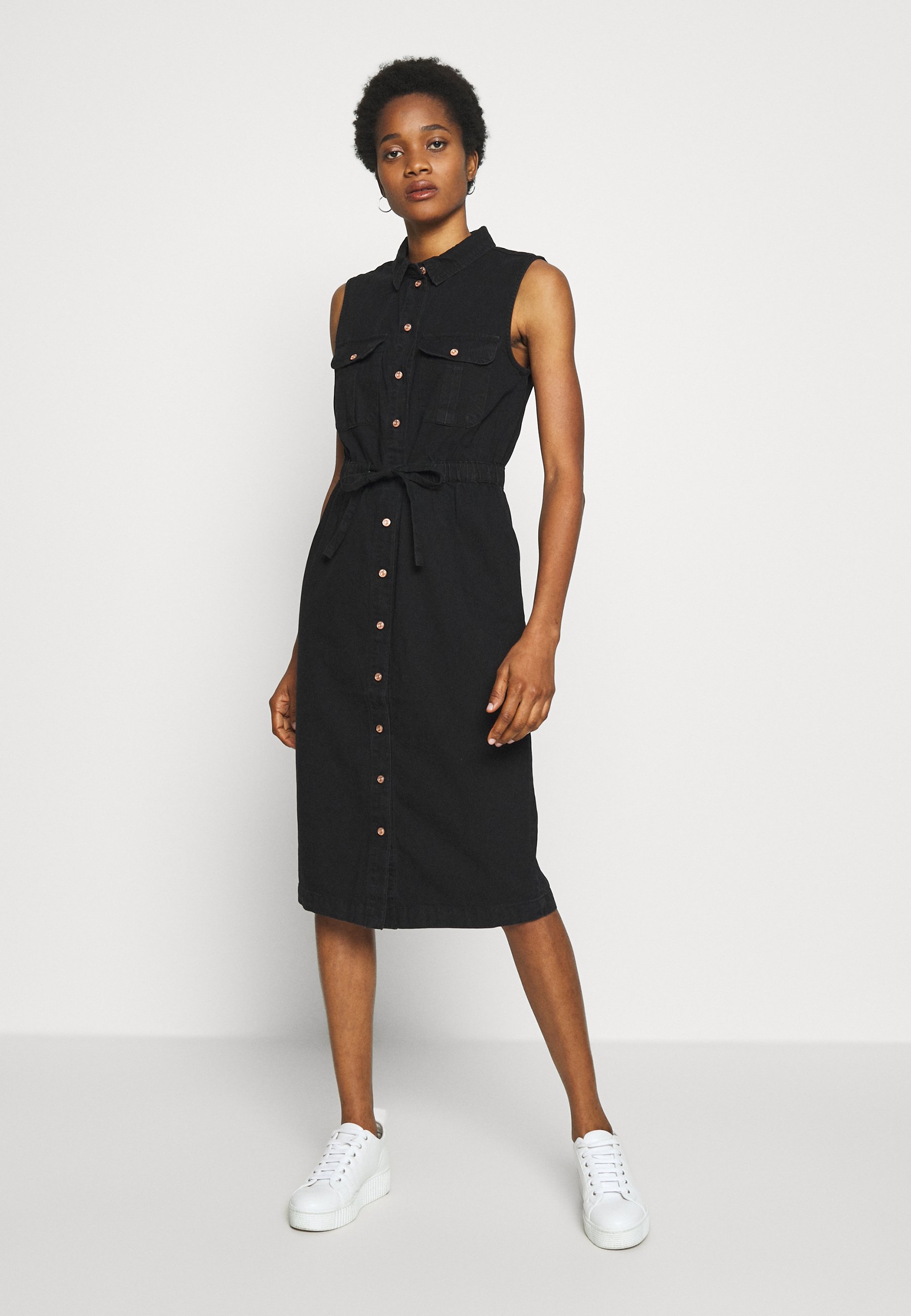 Noisy May NMEZGI LONG DRESS Skjortekjole black Zalando.no Object OBJTILDA ISABELLA S/S DRESS NOOS - Skjortekjole - black