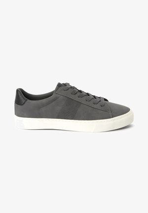 Next, Baskets basses - grey