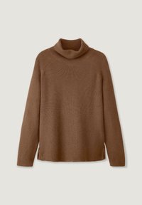Pull marron en tricot avec col roulé texturé en côtes, manches longues et fentes latérales. Doté d'un col large et d'une conception d'épaule sans coutures.