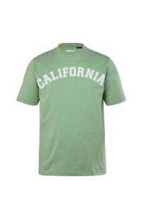 Sv�ětle zelené bavlněné tričko s krátkým rukávem a kulatým výstřihem. Na hrudi je vytištěno slovo "CALIFORNIA" velkými bílými písmeny.
