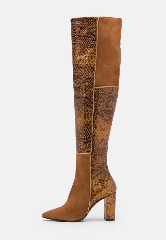 CAMELIE - High heeled boots - saura strip bronzo
