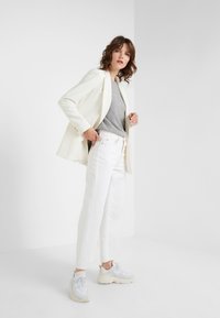 Davida Cashmere CURVED SWEATER - Camisola - light grey