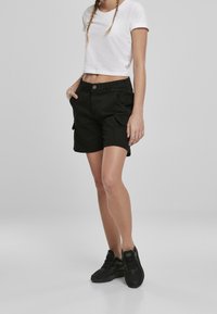 Urban Classics Šortky - black