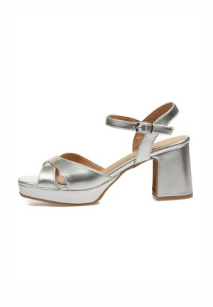 Sandalias con plataforma - plata