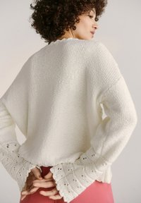 Guido Maria Kretschmer Collection Trui - hellbeige