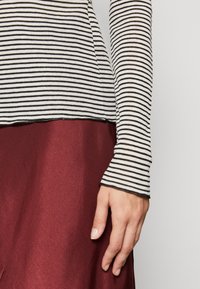 Anna Field Μπλούζα με μακριά μανίκια - beige/black