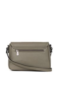 Borsa a tracolla in pelle verde oliva con tasca frontale con zip, design piatto, tracolla regolabile e texture liscia.