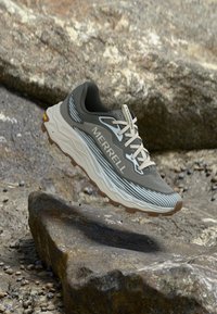 Non sélectionné, talus