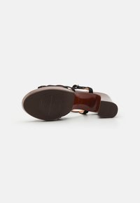 Chie Mihara KARIK - High heeled sandals - black/sucre ash