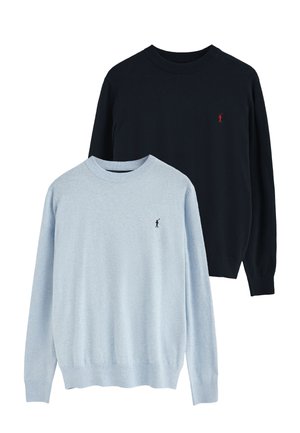 - Sweter