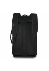 Svart ryggsäck med vadderade meshremmar, ergonomisk design, flera förvaringsfack och en stilren rektangulär form.