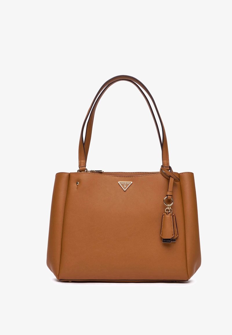 Borsa a tracolla tan con doppio manico, forma strutturata, pelle sintetica liscia, accessori in metallo dorato con logo e un piccolo tag staccabile.