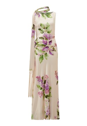 Robe longue sans manches en satin crème avec imprimé floral violet et vert, dotée d'une écharpe drapée attachée aux extrémités frangées.