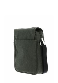 Borsa messenger in tessuto verde con chiusura a zip, tasca frontale piatta e tracolla regolabile con logo impresso. Texture liscia. Forma rettangolare.
