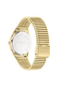 Gouden roestvrijstalen horloge met een mesh-armband, ronde wijzerplaat en minimalistisch design. Voorzien van een veilige sluiting en gegraveerde merknaam aan de achterkant.