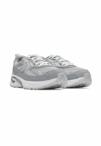 Under Armour APPARITION TECH - Sneakers laag - steel (035)