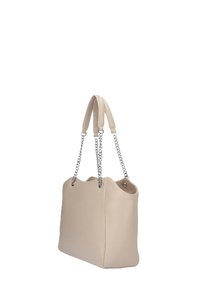 Borsa tote in pelle beige con una texture liscia, caratterizzata da doppi manici a catena e una forma strutturata. Design semplice e minimalista senza decorazioni visibili.