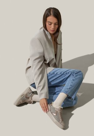 Voile Blanche Bottes de neige - grau
