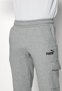 Puma Jogginghose - grey