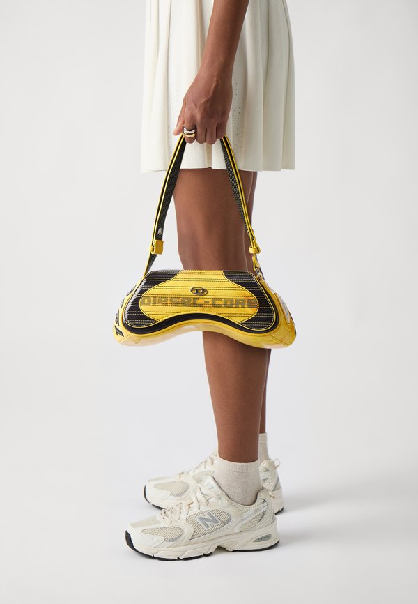 PLAY CROSSBODY - Cross body bag