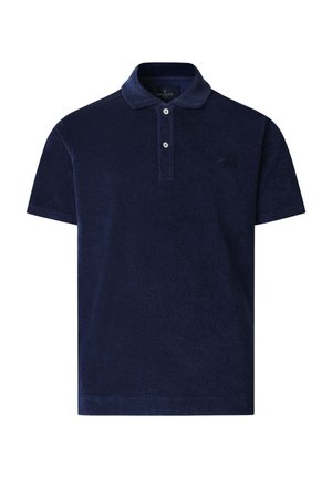 Granatowa koszulka polo z krótkim rękawem, z dwoma białymi guzikami i miękką, teksturowaną tkaniną.