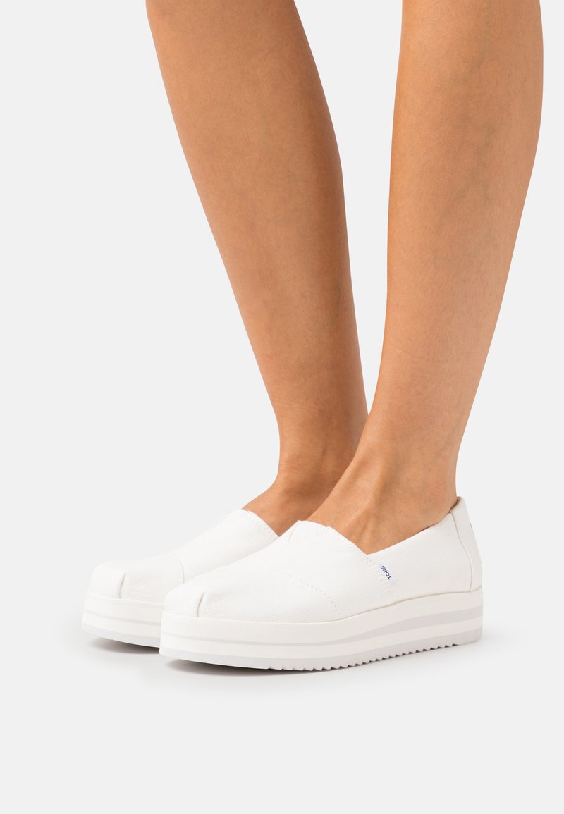 TOMS ALP MIDFORM VEGAN Slipons white Zalando.ie