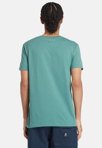 Timberland SHORT SLEEVE  - Jednoduché tričko - sea pine