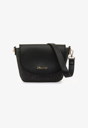 Zwarte crossbodytas met een gestructureerde geweven onderkant, een glad leren bovenkant en een merklogo in goudkleur. Verstelbare riem voor extra gemak.
