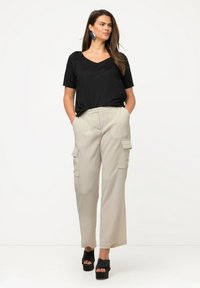 Ulla Popken Cargobroek - beige
