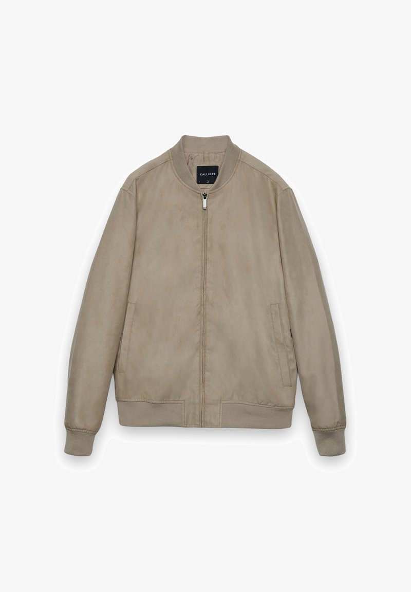 Veste bomber beige en daim doux, dotée d'une fermeture éclair, de poches latérales, de poignets côtelés et d'un col rond.