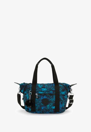 Blaue und schwarze gemusterte Reisetasche aus strapazierfähigem Material mit zwei oberen Tragegriffen, abnehmbarem Schultergurt und einer vorderen Reißverschlusstasche.