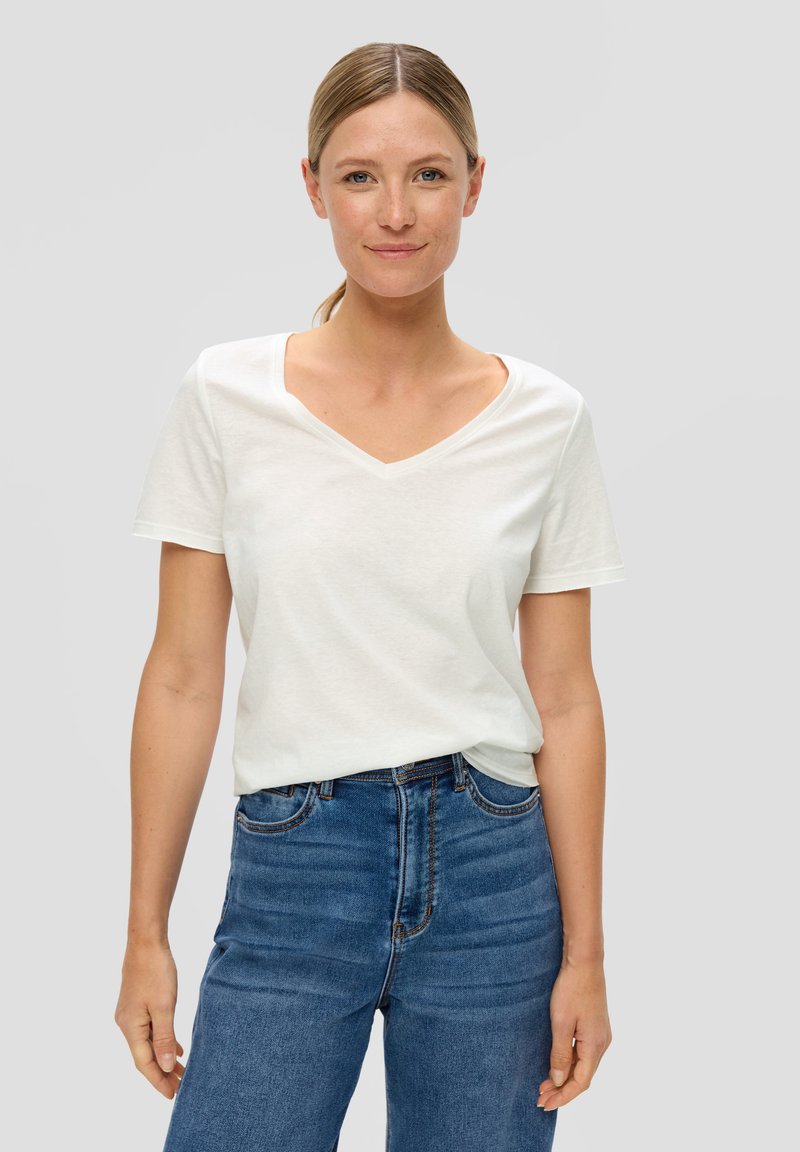 s.Oliver MIT FLAMMGARNSTRUKTUR - T-Shirt basic - creme