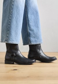Bottines de cowboy / motard - classic black
