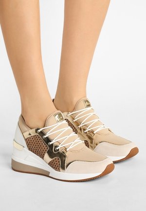 Baskets basses - beige