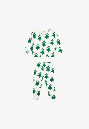 Ensemble de pyjama en coton composé d'un haut blanc et d'un pantalon avec des motifs d'arbres verts et des yeux de dessin animé. Comprend des manches longues et une taille élastique.