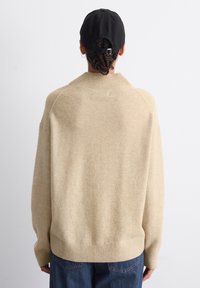 Marc O'Polo DENIM MOCK NECK - Pulover - medium beige melange