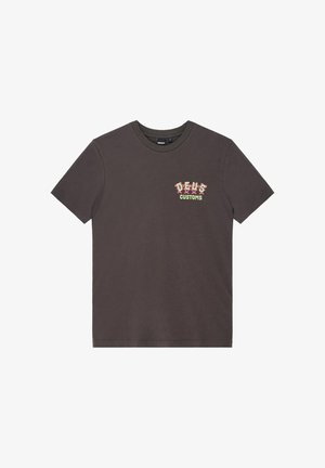 Dark gray short-sleeve t-shirt with "DEUS CUSTOMS" logo in pink and yellow on the left chest, crew neckline, plain design.
