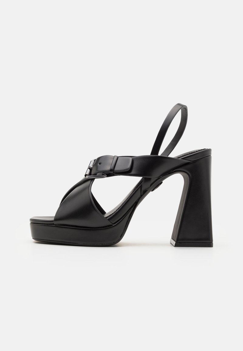 LIZA SANDALS IN BLACK AND NUDE SILK