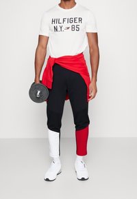 Tommy Hilfiger Verryttelyhousut - dark blue