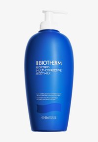 Blå plastpumpeflaske merket "Biotherm Biocorps Multi-Corrective Body Milk," 400 ml, med glatt tekstur og minimalistisk design.