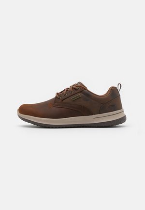 Skechers DELSON - Zapatos con cordones - dark brown