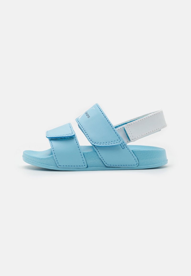 Calvin Klein Jeans NICO UNISEX - Sandaalit nilkkaremmillä - sky blue/white