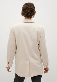 Mango Abrigo corto - beige