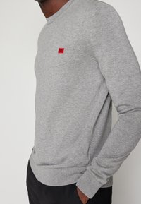 HUGO Strickpullover - grey